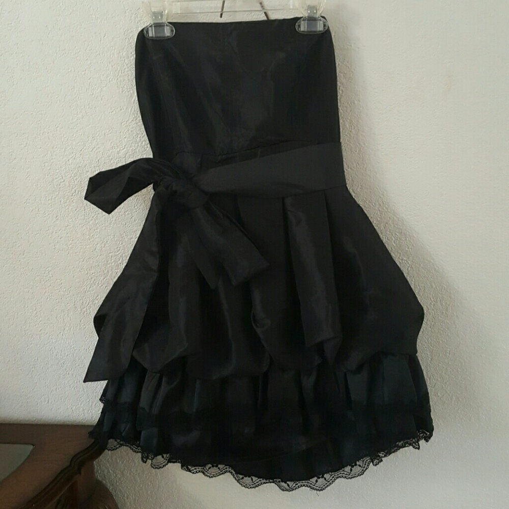 Strapless black party dress