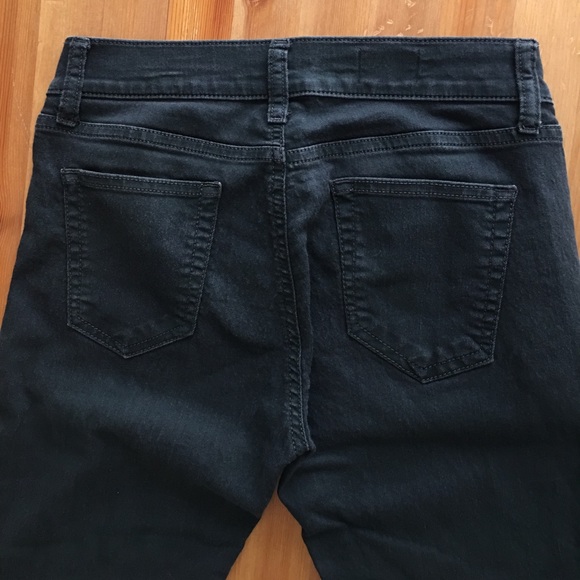 Subtle Camo 5 Pocket Stretch Legging Jean - Picture 4 of 4