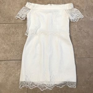 New off shoulder dress by Topshop lace dress Sz 8