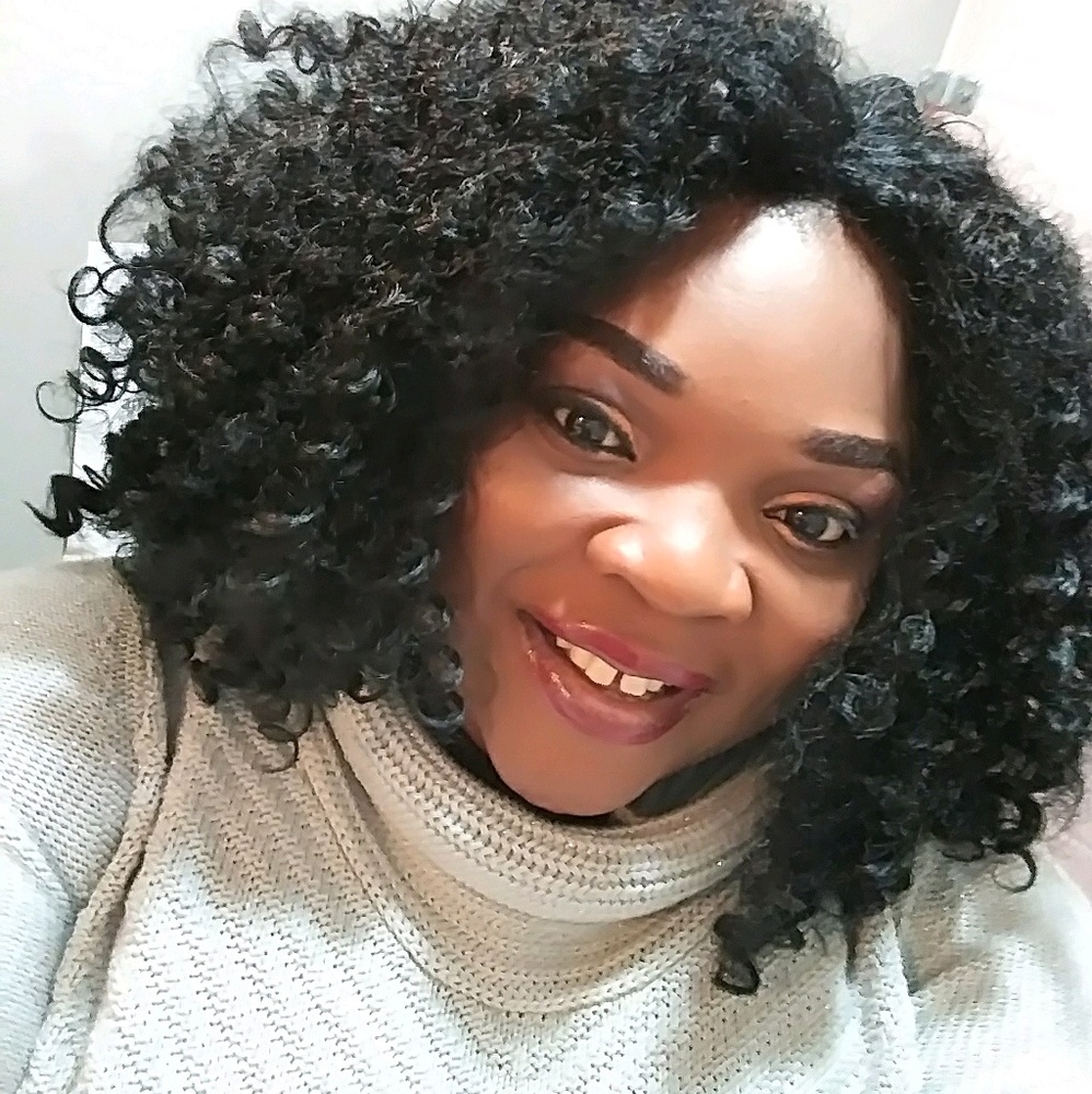 Meet your Posher, Olufunmi