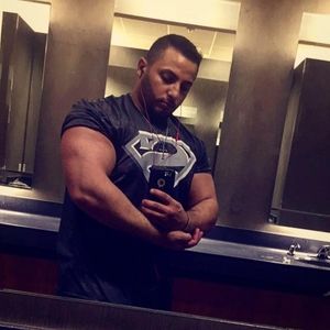 Meet your Posher, Emillo