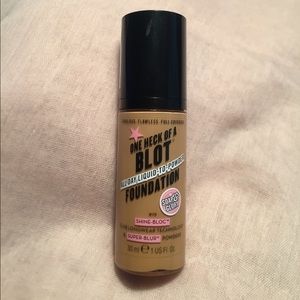 💛Soap&Glory Foundation-Caramel💛