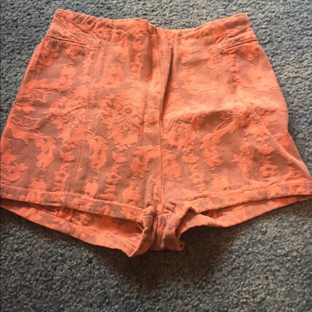 High waisted printed shorts