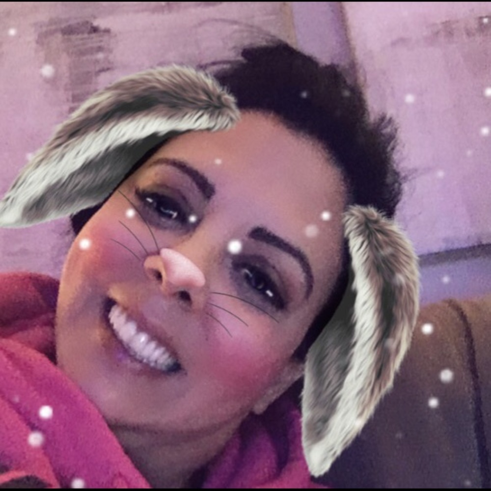 Meet your Posher, Lisa
