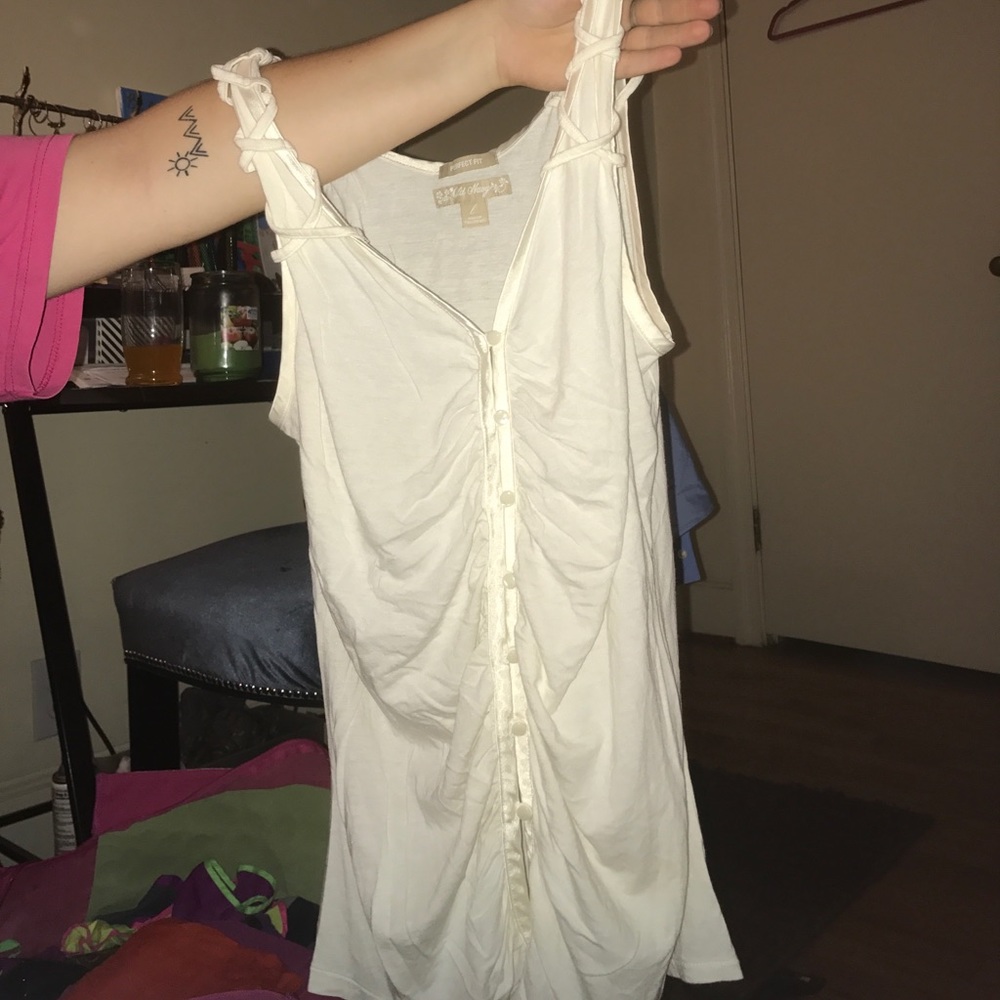 Casual white tank top blouse