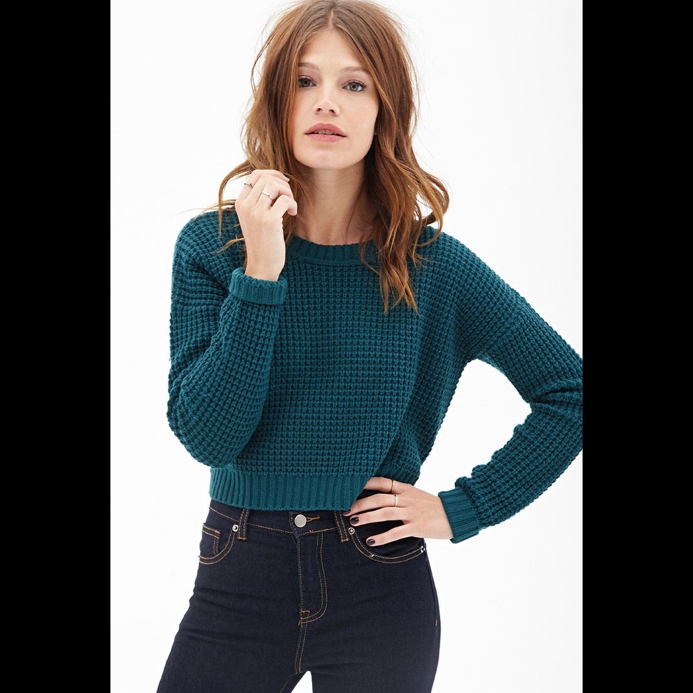 NWOT Cropped Teal Sweater