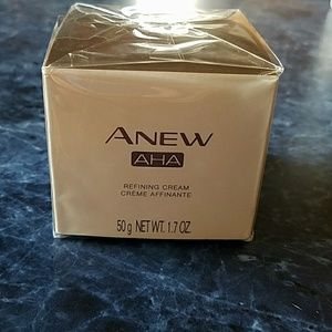 Anew AHA refining cream