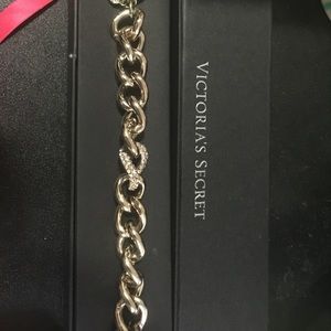 Victoria's secret gold chain bracelet