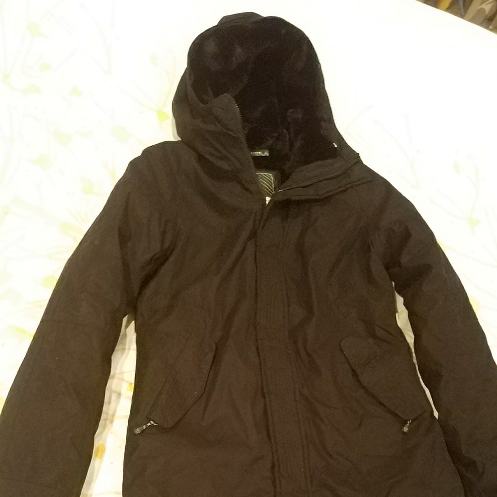 Aritzia winter coat