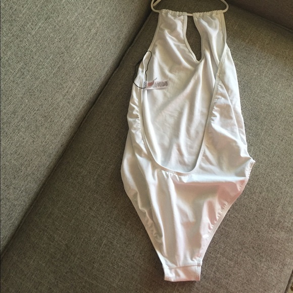 New 😎Swimsuit one piece white👙 - Picture 3 of 4