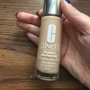 Clinique beyond perfecting foundation
