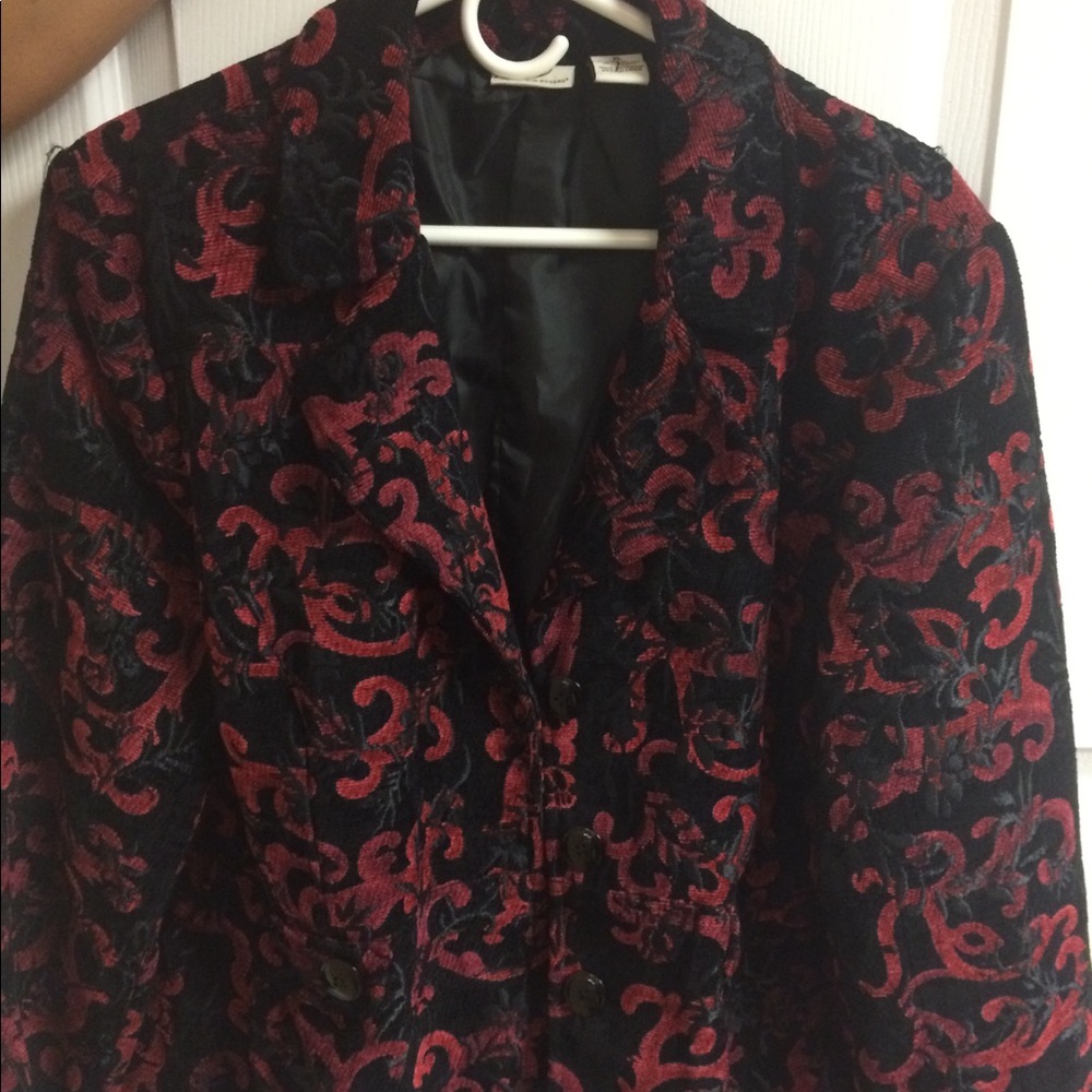 Women's jacket. Black and red.  Beautiful