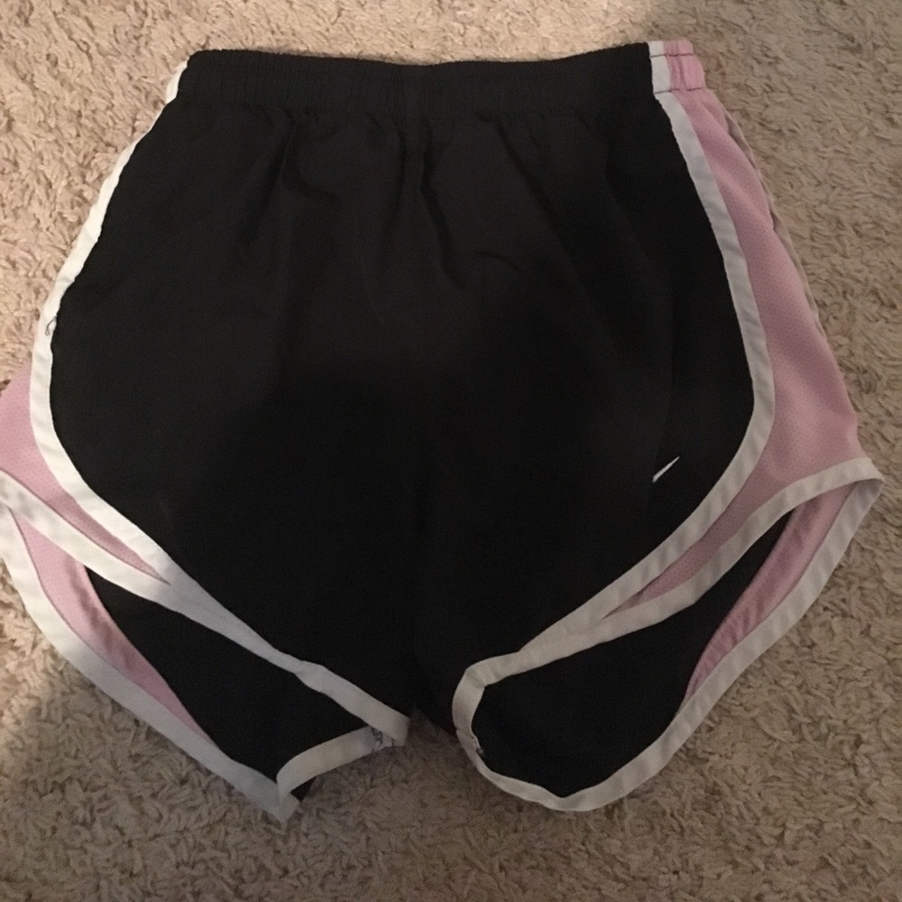 Nike shorts black white and light pink size xs