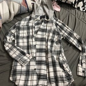 On the byas casual shirt L