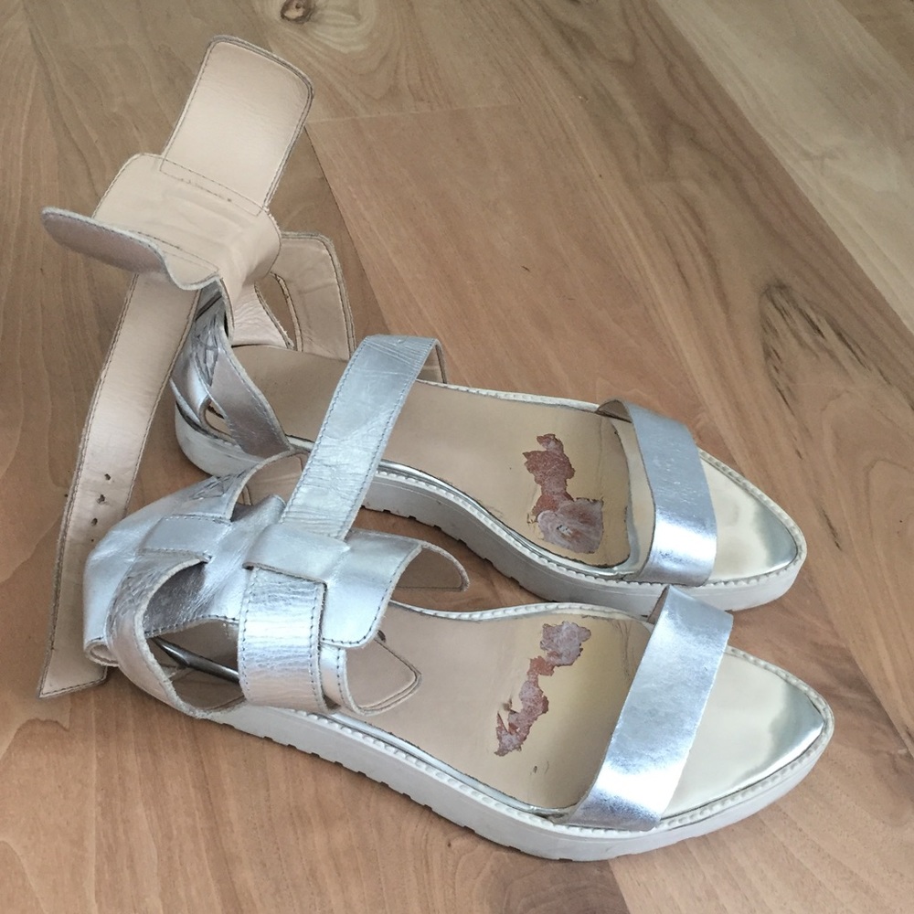 ISO Zara