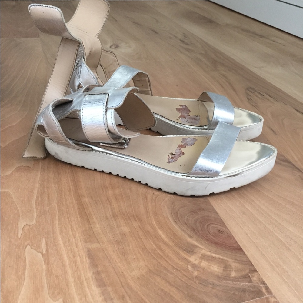 ISO Zara - Picture 3 of 3