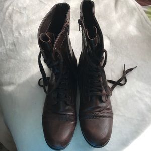 Women's combat boots