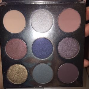 KYLIE Cosmetics The Holiday 2016 Palette!