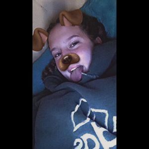 Meet your Posher, Alexis