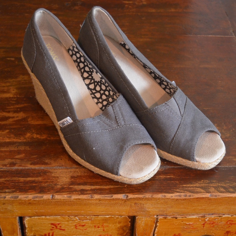 Toms Grey Wedges