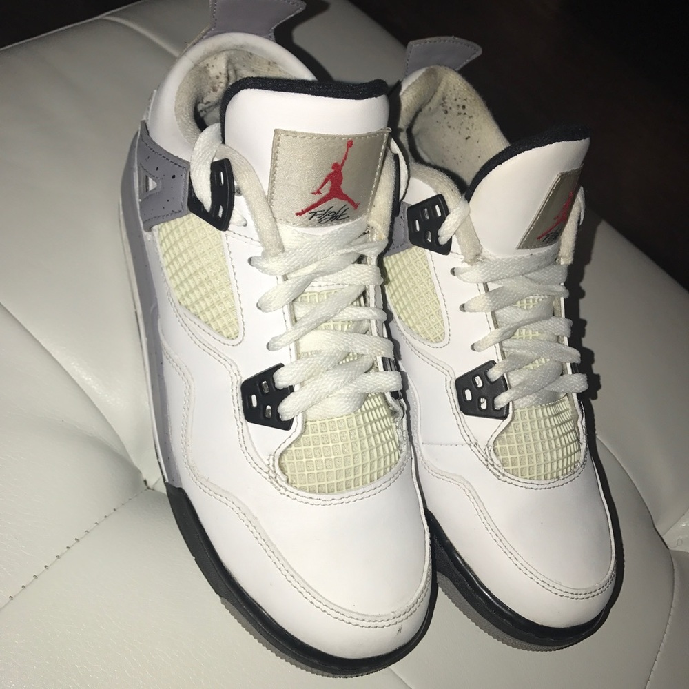 Air Jordan cement 4 size 7 2016