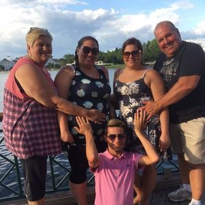 Meet your Posher, Joey