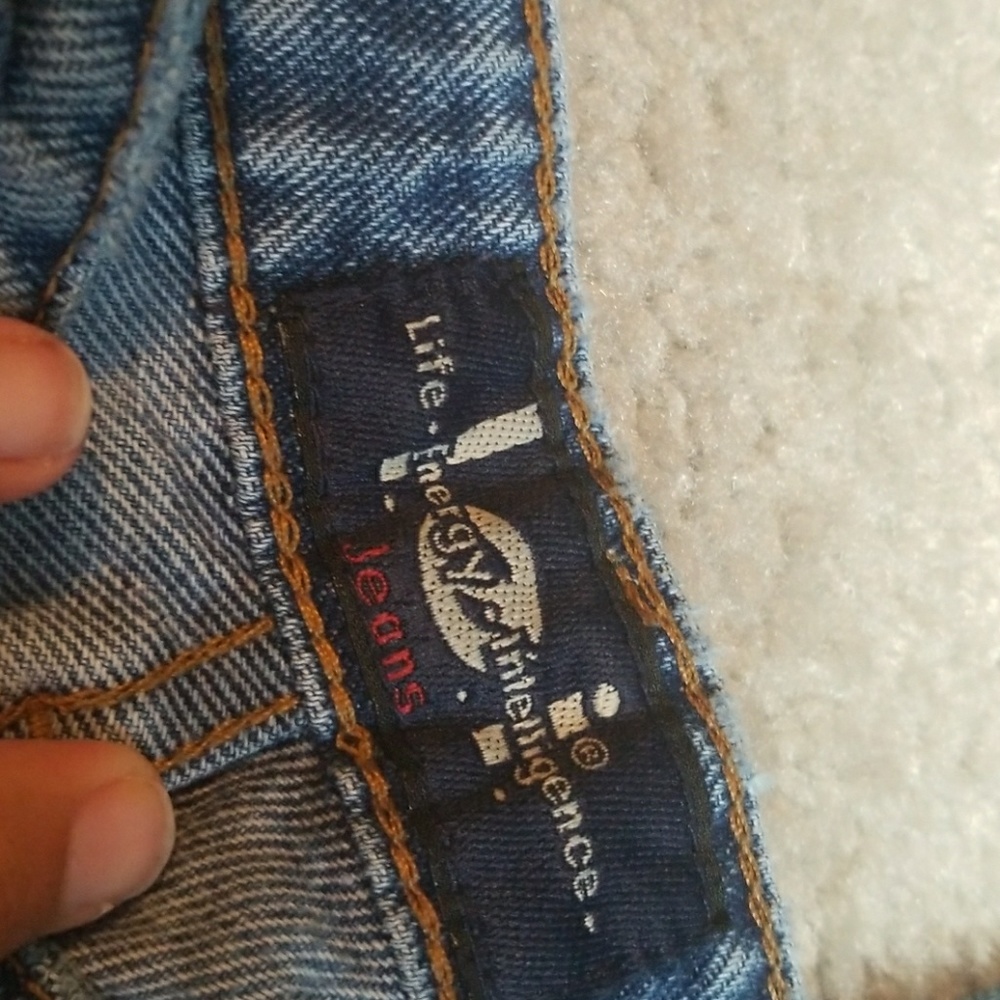 Capris - Picture 2 of 2