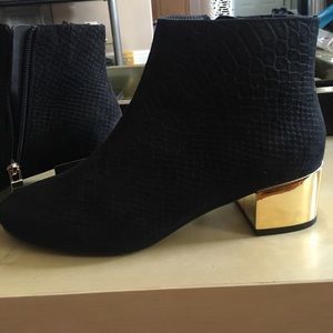 TOPSHOP BOOTIES