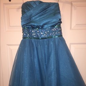 Size 9 Homecoming dress