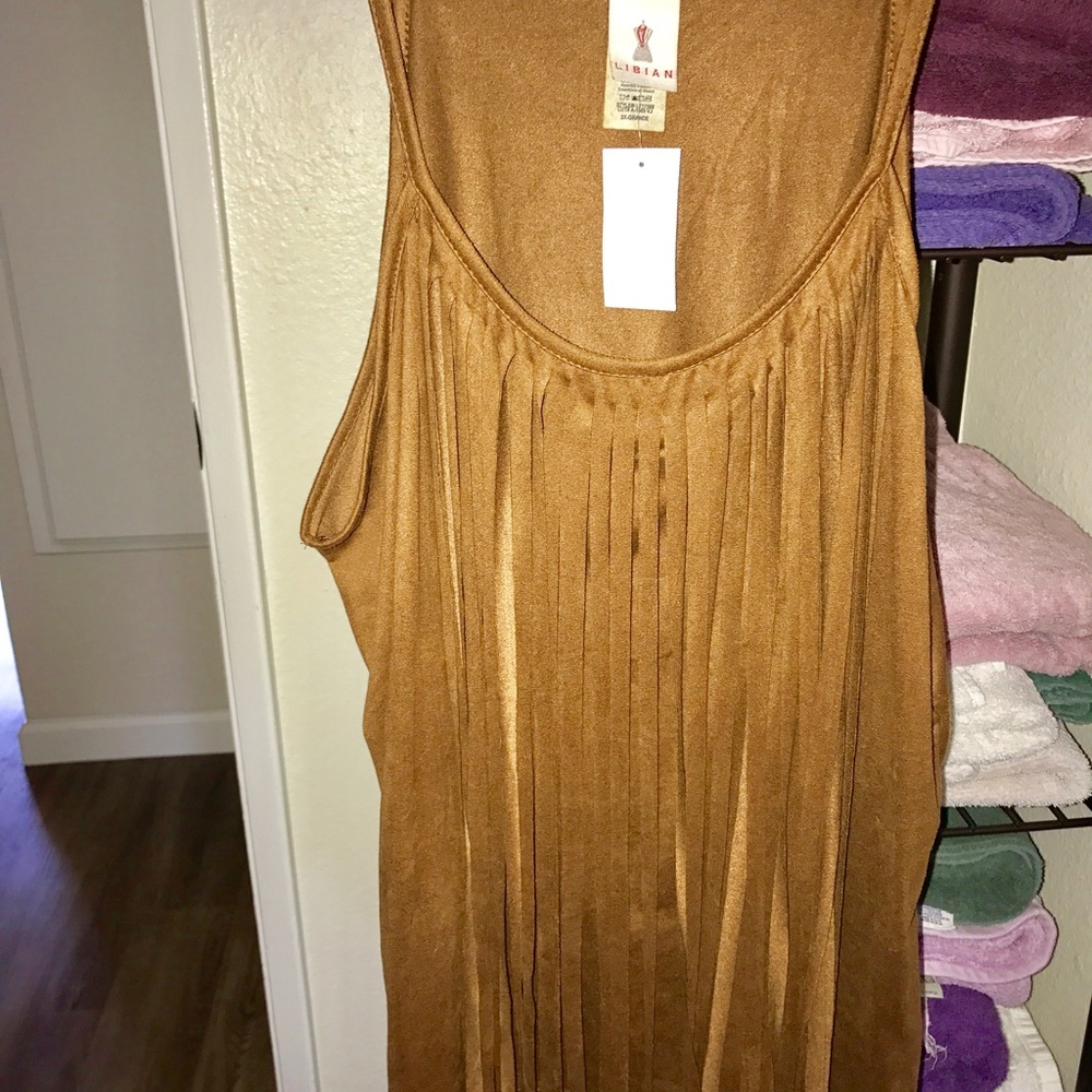 Tank top with long strings in front