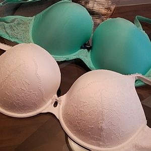 Victoria's Secret Bras 38DD