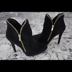 Black boots