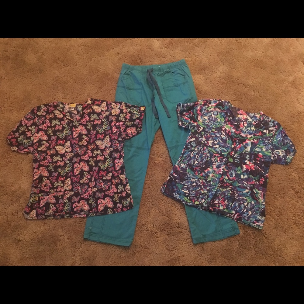 Women's Scrub Set Medium