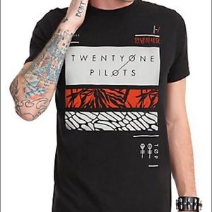 Twenty One Pilots BlurryFace era shirt