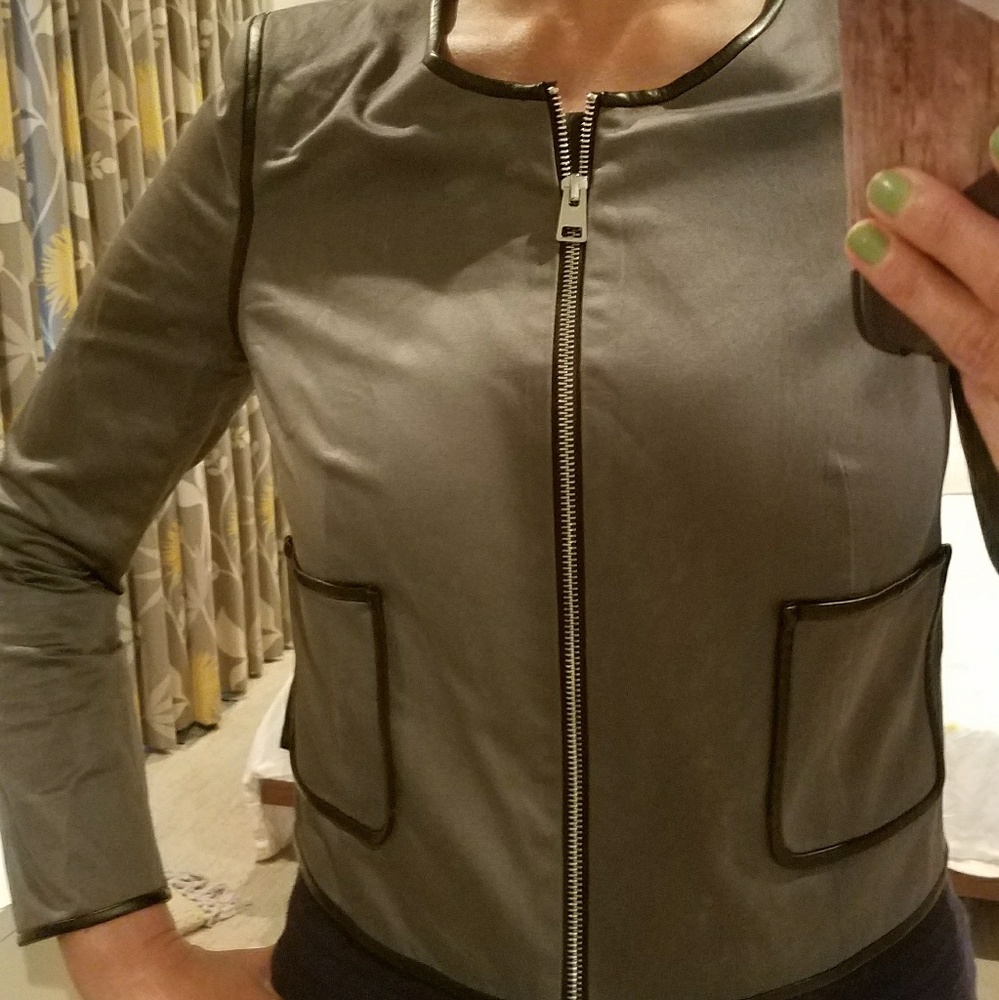 Grey blazer