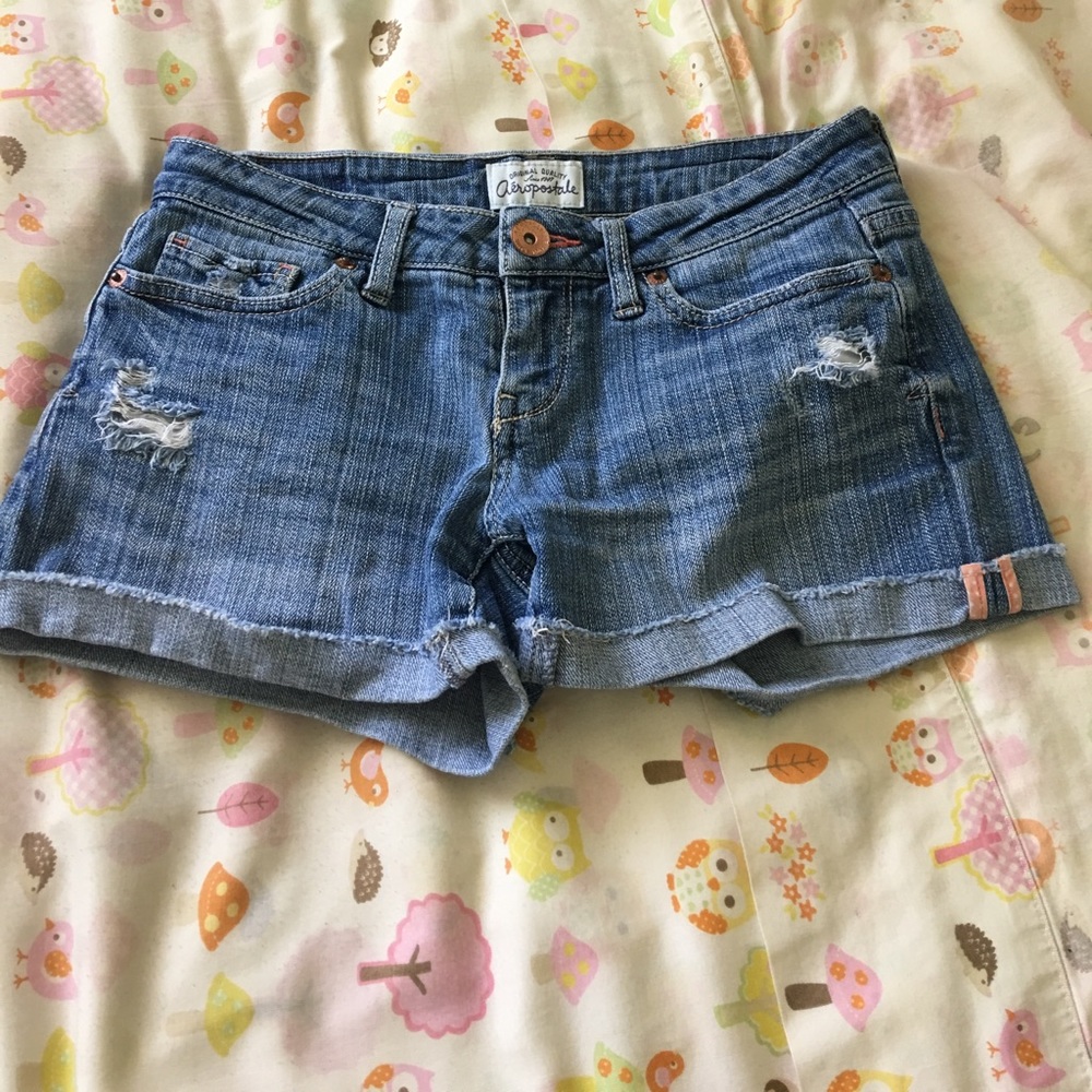 Aeropostale shorts. Fits size 1.