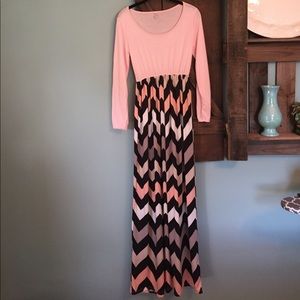 Long sleeve Maxi Dress