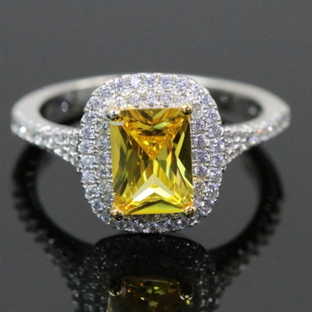 Beautiful Platinum plated Yellow stone ring