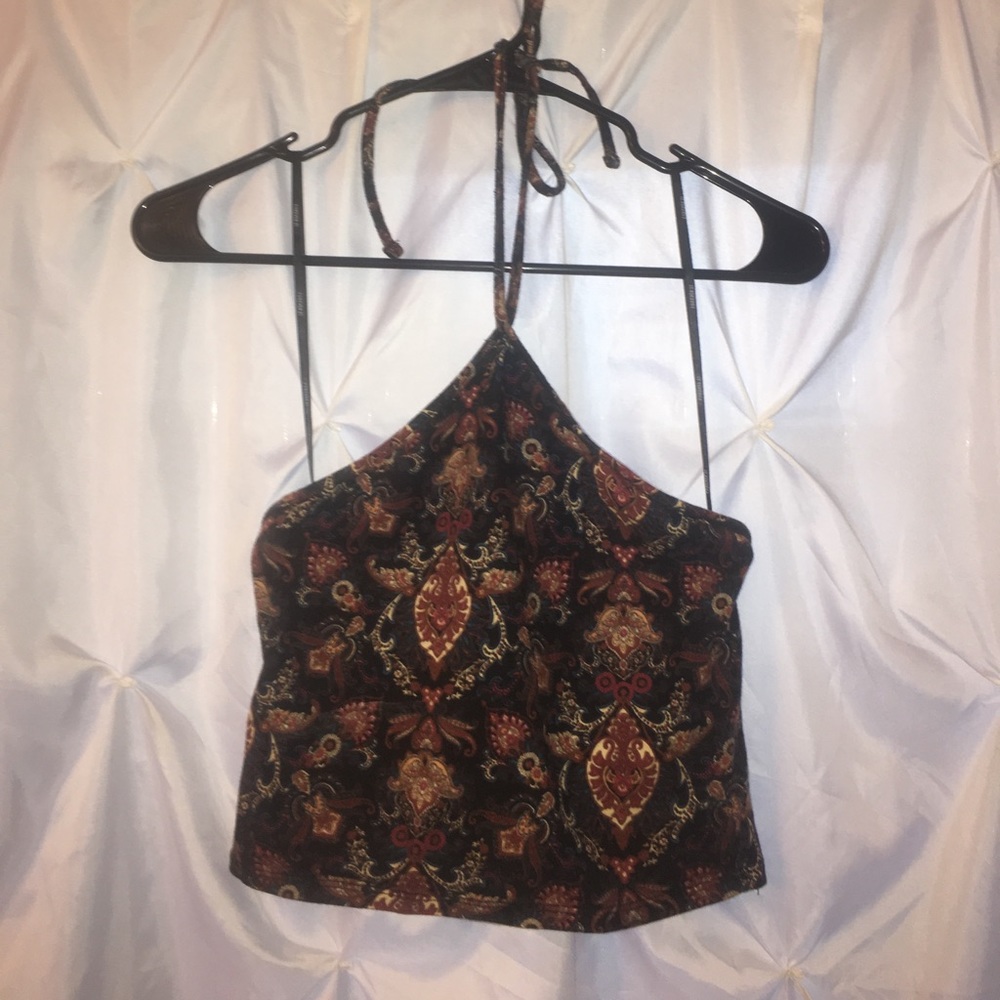 Crop top