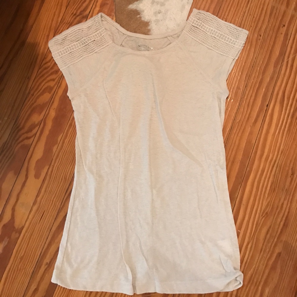 Short sleeve tee