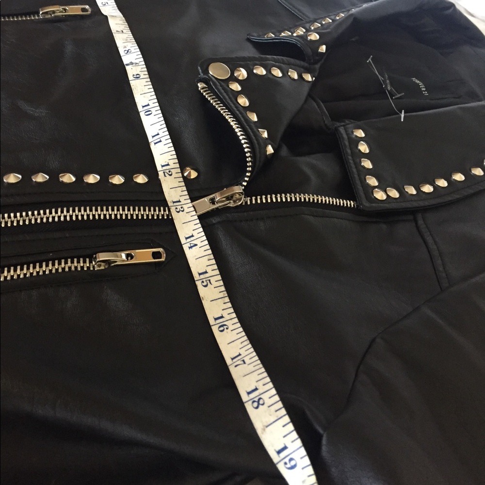 Jacket - Picture 5 of 7