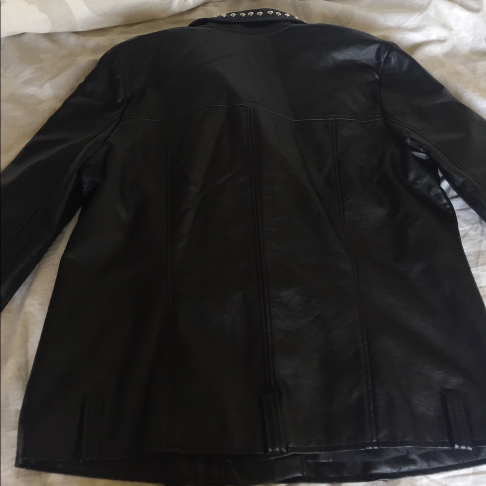 Jacket - Picture 6 of 7