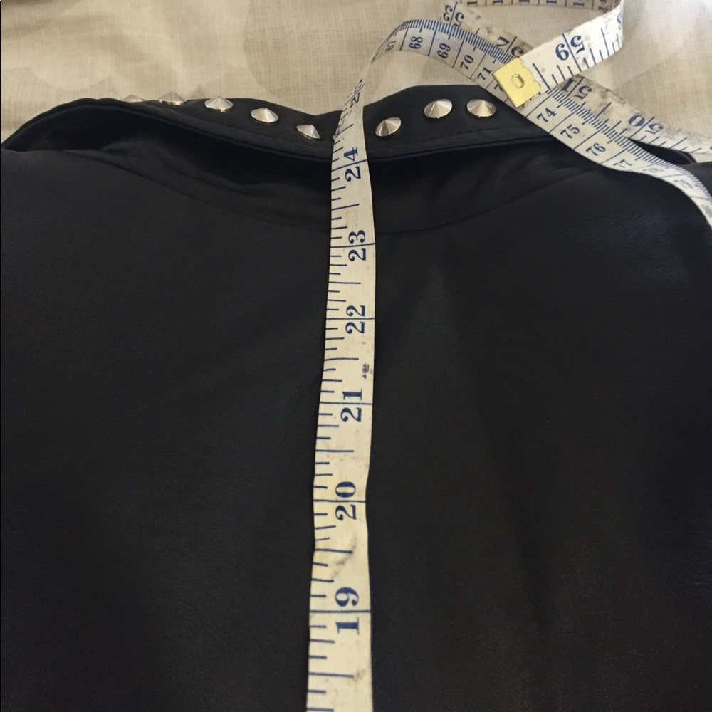 Jacket - Picture 7 of 7