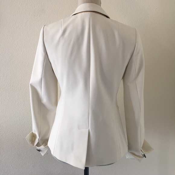 Stretch Off White Single Button Blazer - Picture 4 of 7