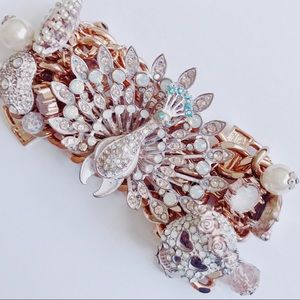 Betsey Johnson bracelet