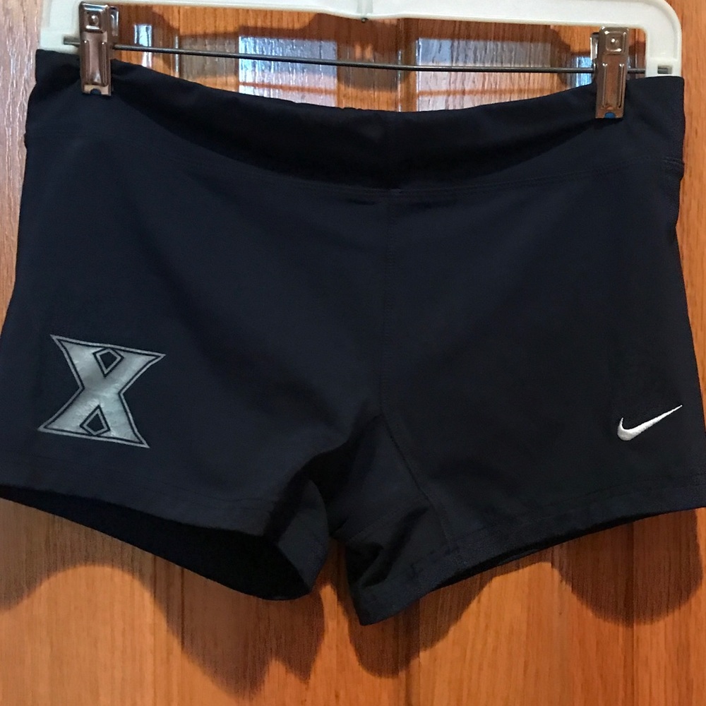 Navy color, Nike Xavier spandex size medium