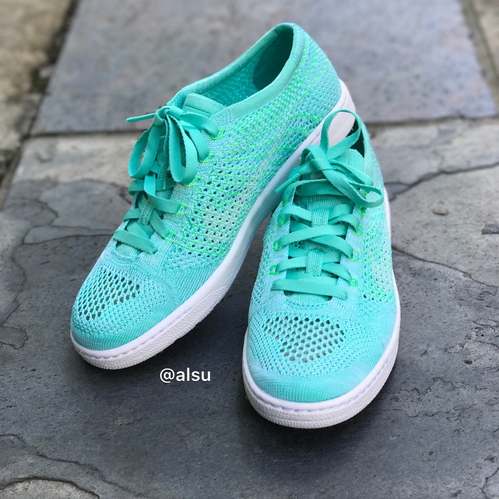 NWT Nike Tennis Classic Ultra Flyknit WMNS. - Picture 5 of 8