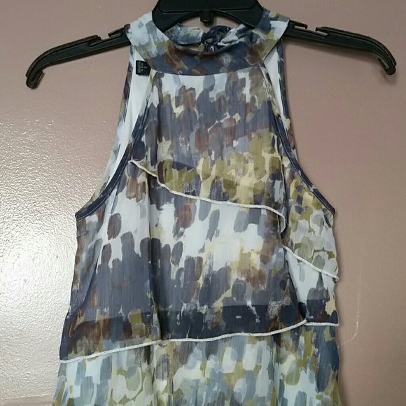 🌟Sleeveless Tiered Top🌟 - Picture 3 of 5