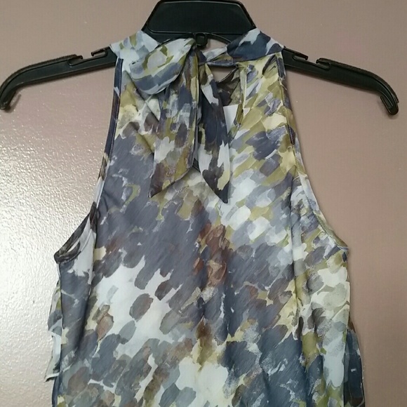 🌟Sleeveless Tiered Top🌟 - Picture 4 of 5