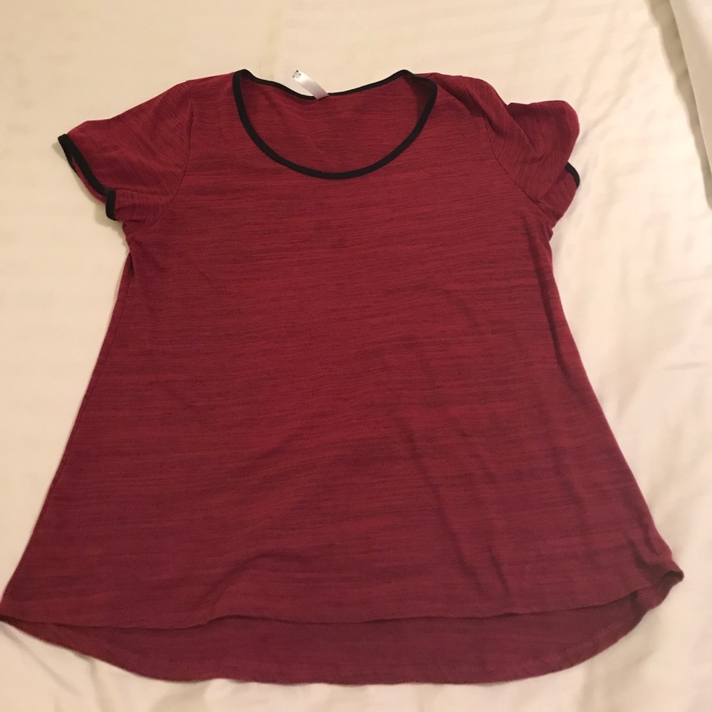 LulaRoe Classic T 2XL